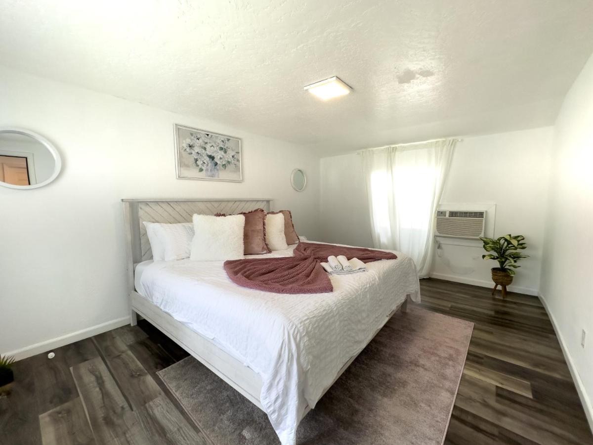 2B1B Stylish Little House W Shared Pool 511 Vila Clearwater Exterior foto