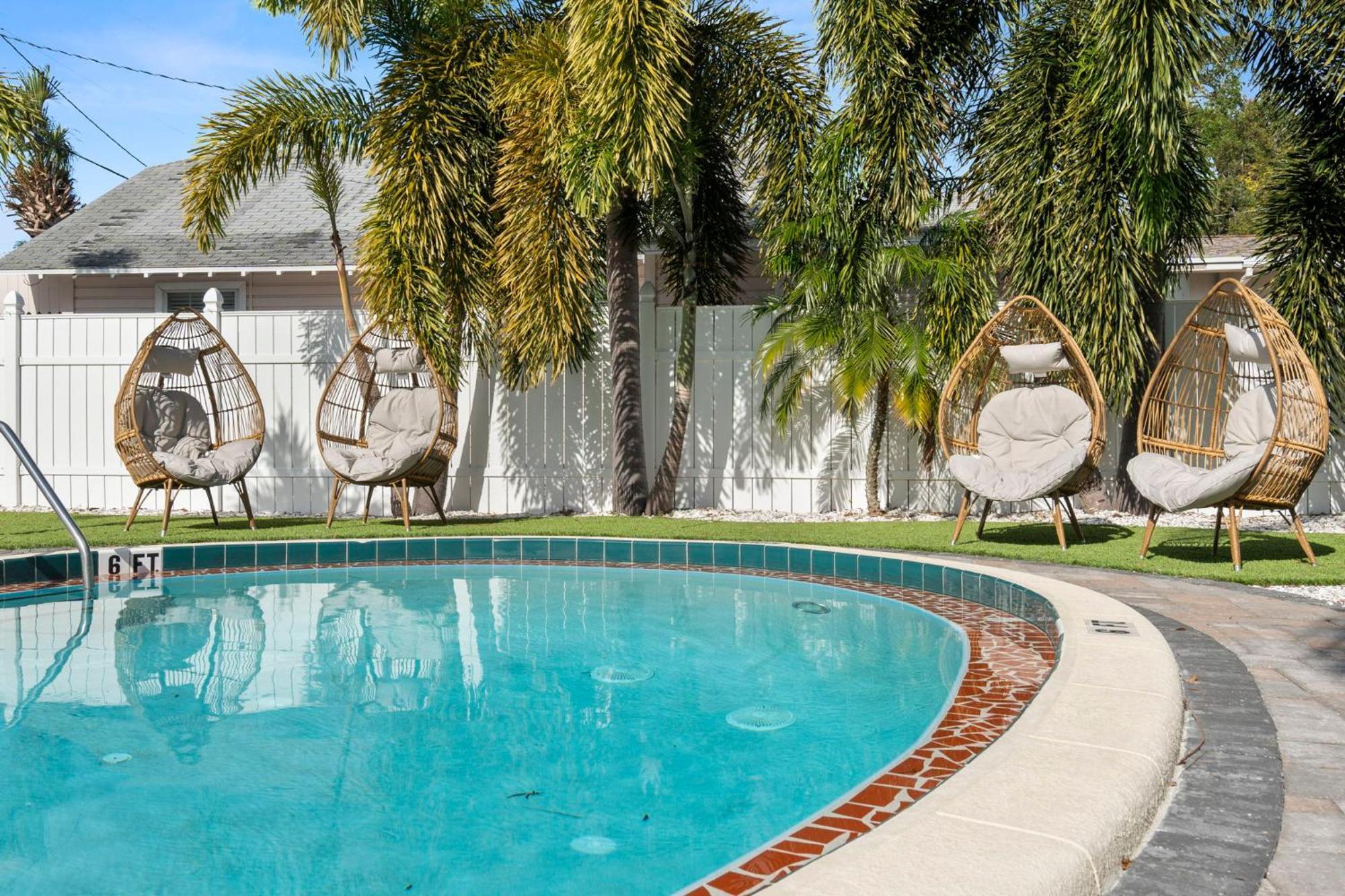 2B1B Stylish Little House W Shared Pool 511 Vila Clearwater Exterior foto